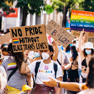 Coordina la Peaceweek contra la LGBTIQ+fòbia del 18 al 26 de novembre a Barcelona!